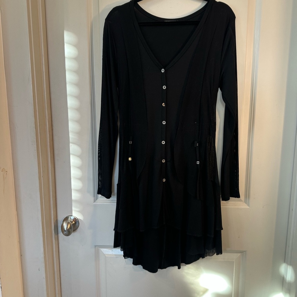 Dolcezza Asymmetrical Sheer Side Panels Button Up Lagenlook Black Tunic Top, S - Picture 7 of 7